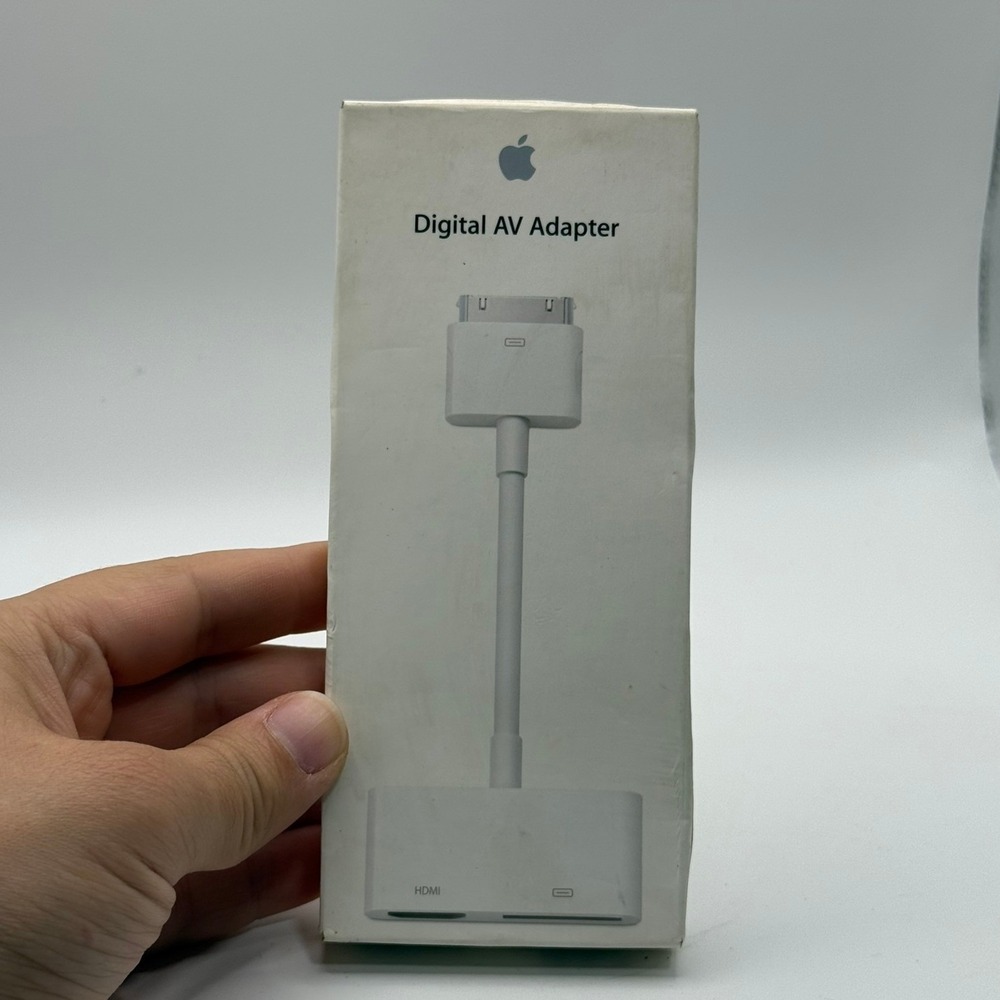 Genuine Apple 30-Pin Digital AV Adapter MD098AM/A - HDMI Video Boxed